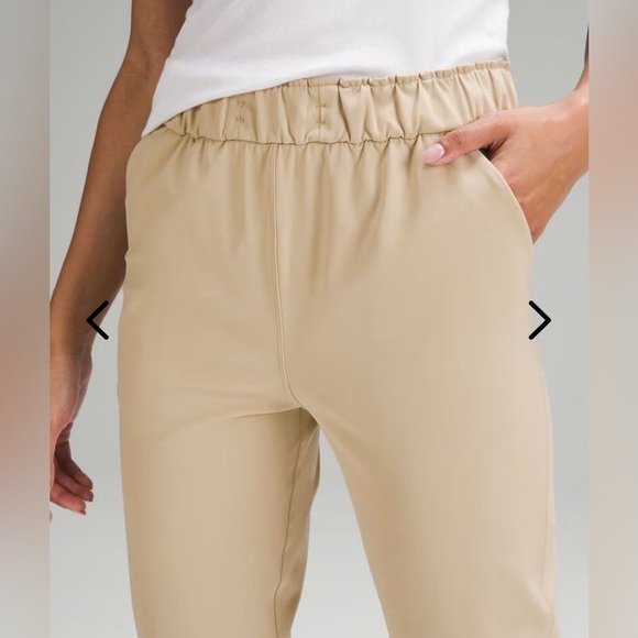Lululemon Stretch High-Rise Cropped Pant 23" Tan Sz 10 - Picture 5 of 13